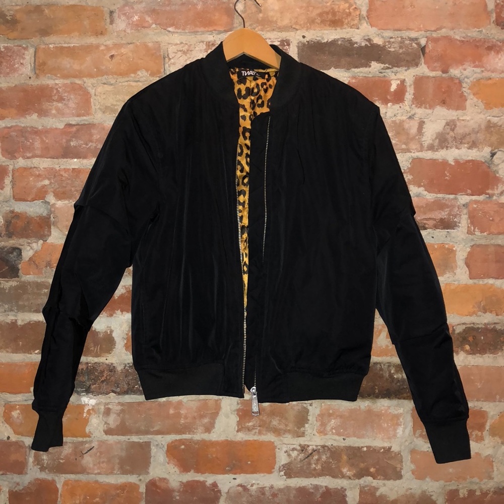 Aritzia TNA Black Bomber